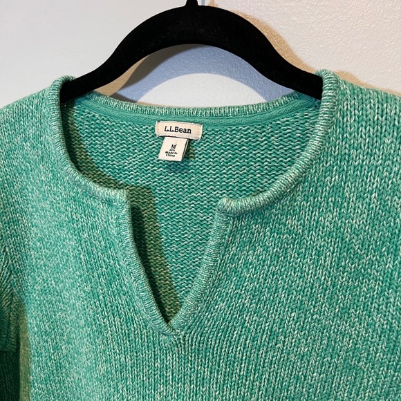 L.L. Bean Women's Marled Knit Green and White Fitted Heavyweight Sweater Medium - Picture 4 of 16